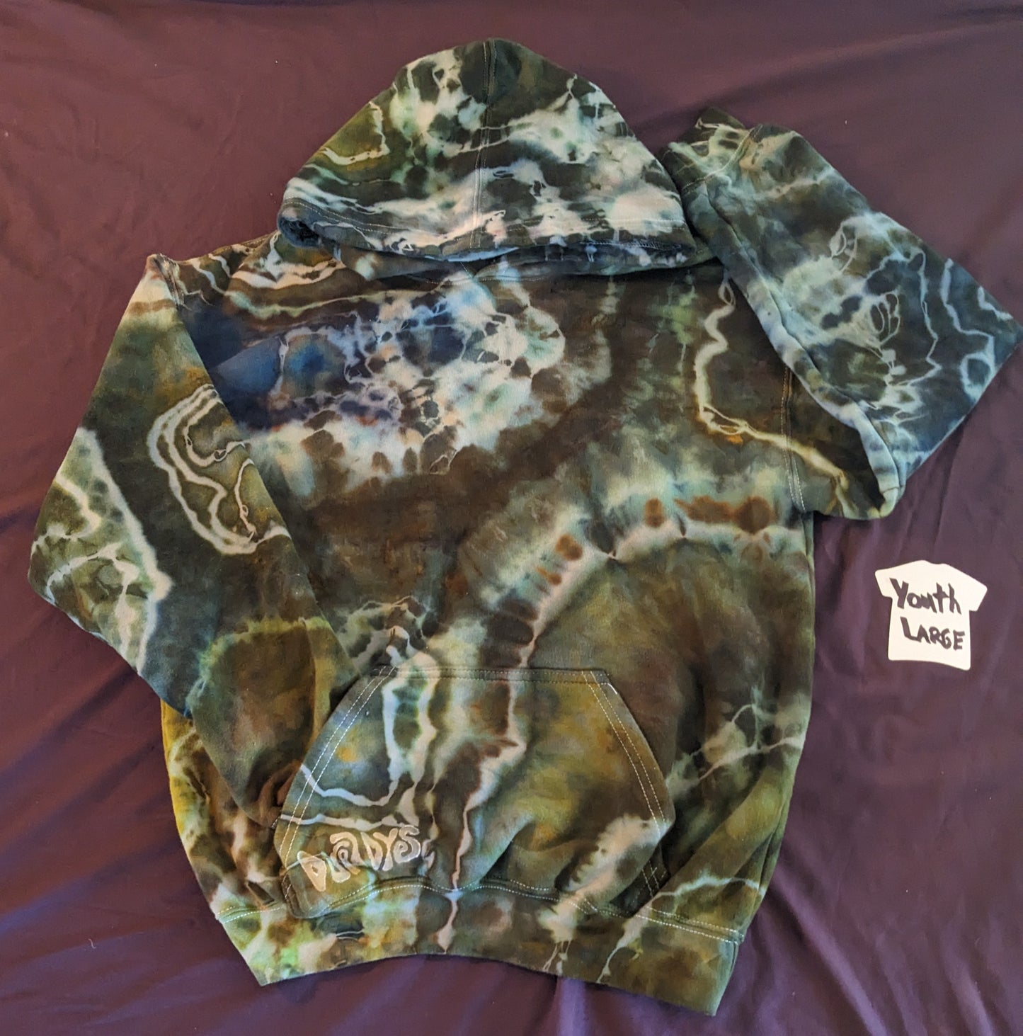 0. Youth Large Geode Pullover Hoodie