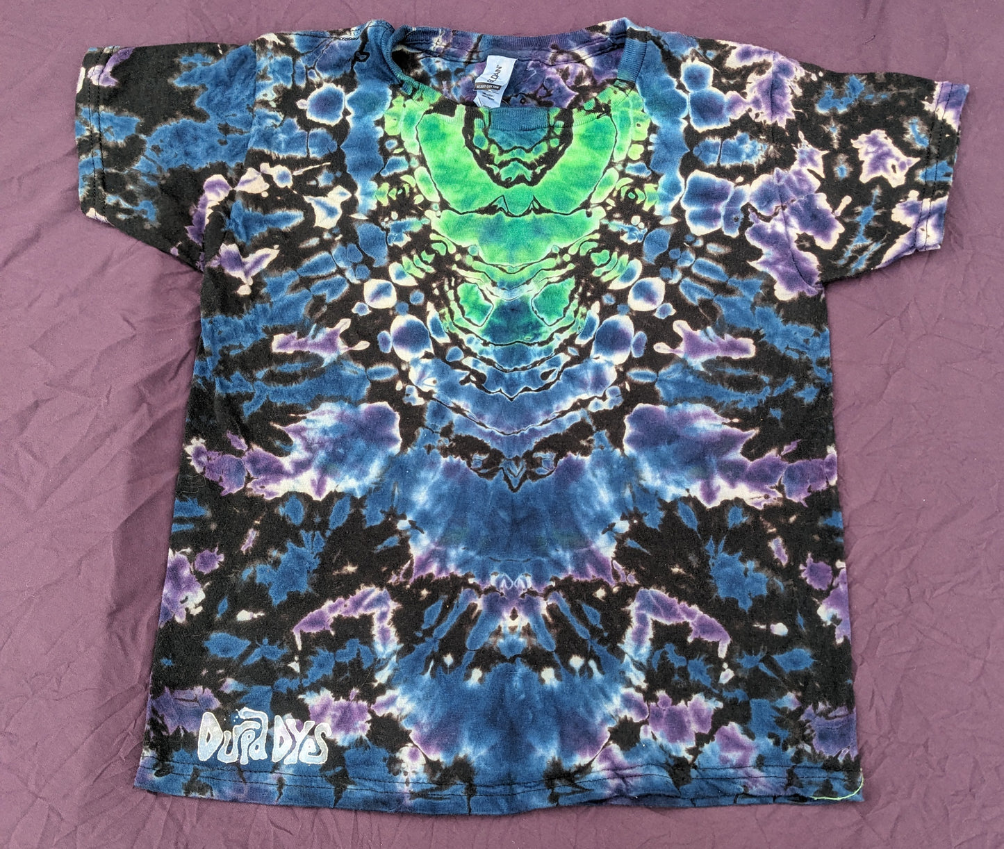 0. Youth Small Alien Reverse Tee