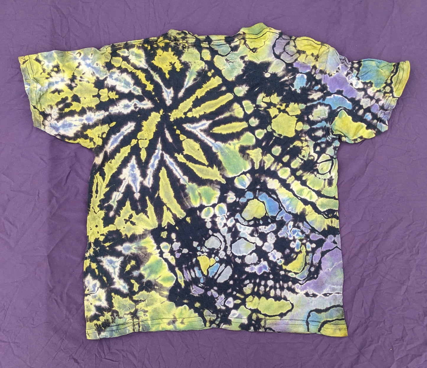 0. Youth XS Reverse Freestyle Tee