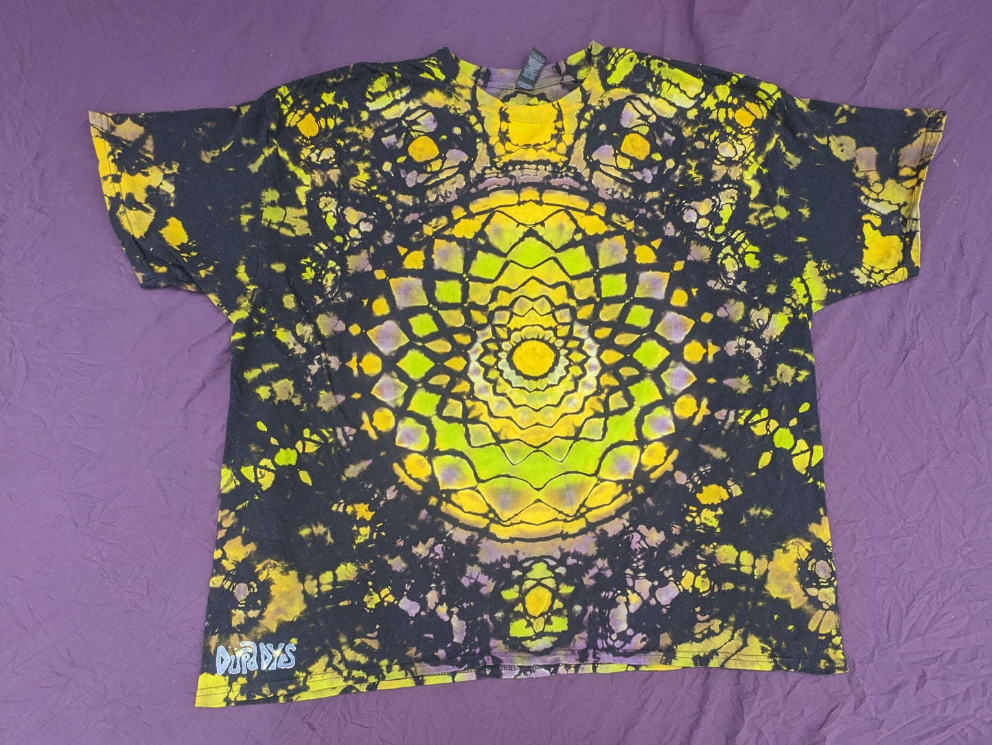 0. XXL Reverse Freestyle Mandalaverse Tee