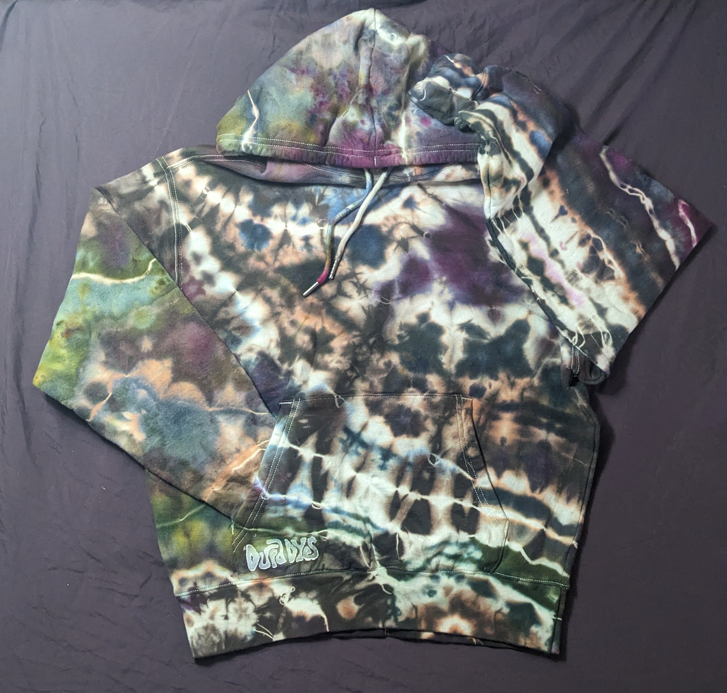 0. Small Ladies Geode Hoodie.
