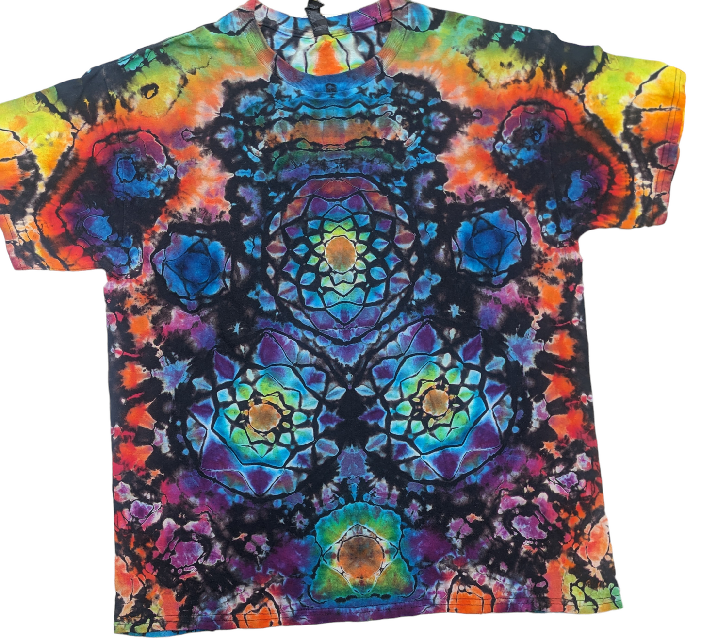 Large Reverse Rainbow Mandala