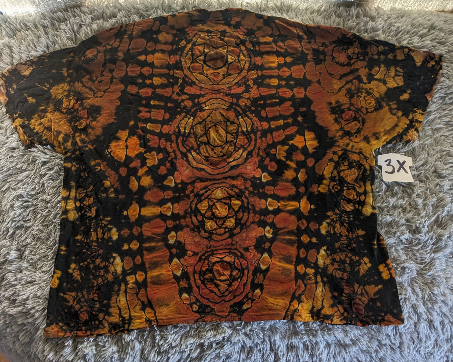 00. XXXL Reverse Mandala Tee