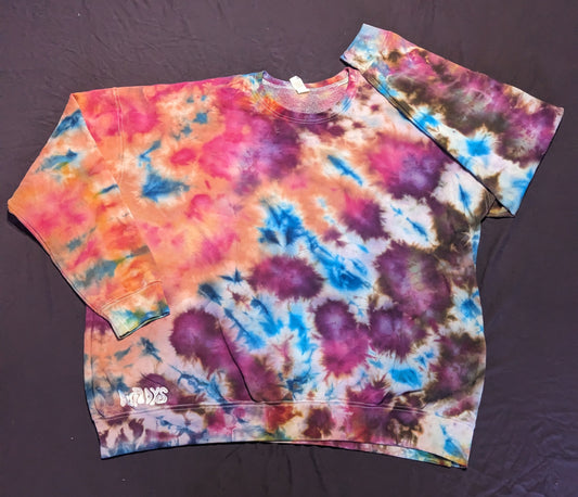 1. XXL Magic Camo Hoodless Sweatshirt